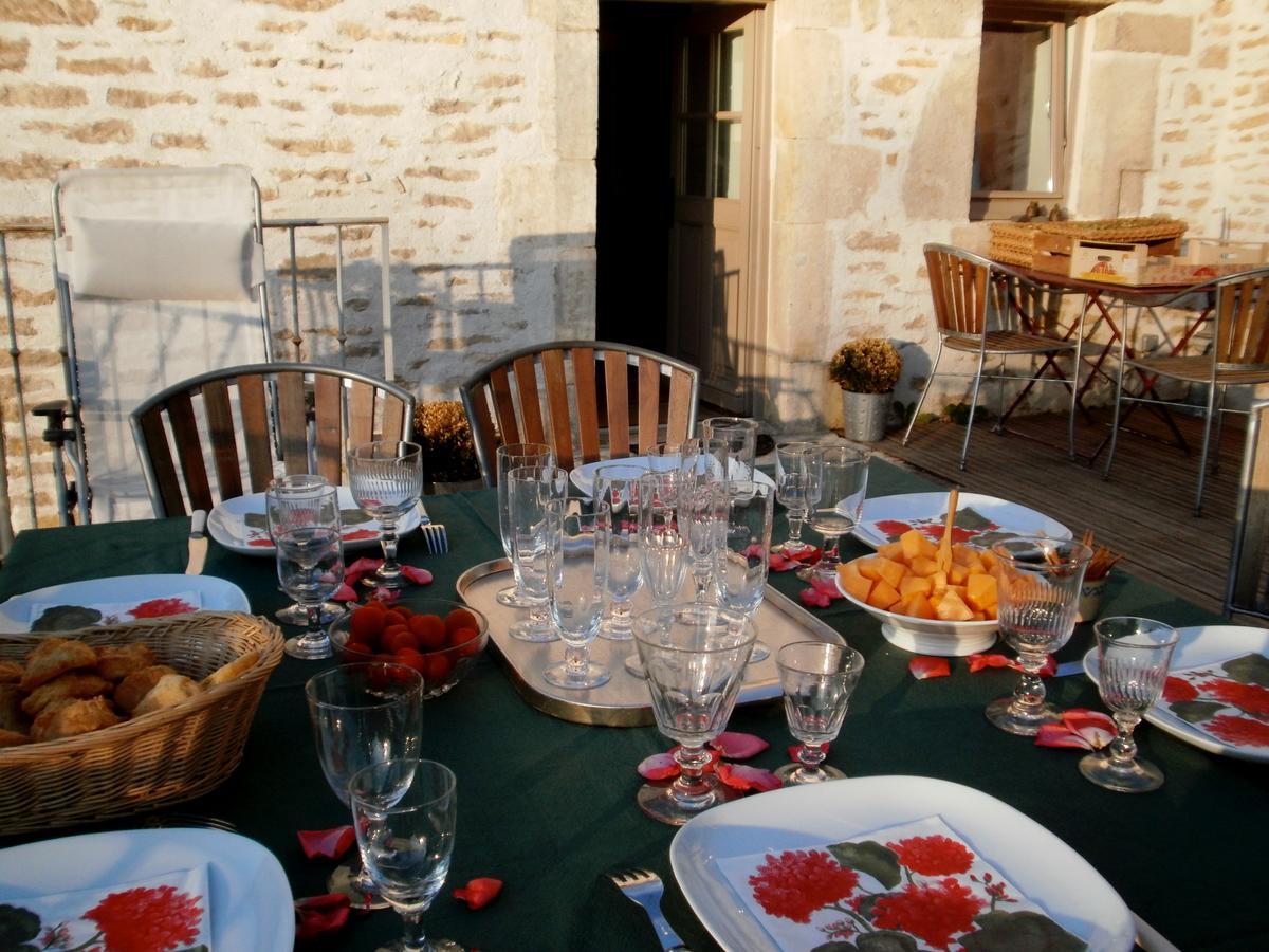 Bed and Breakfast Val De La Nef Joux-la-Ville Екстер'єр фото
